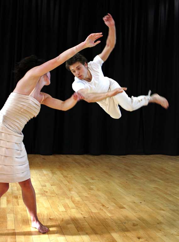 Dance Bristol – Fleur Darkin Ensemble.