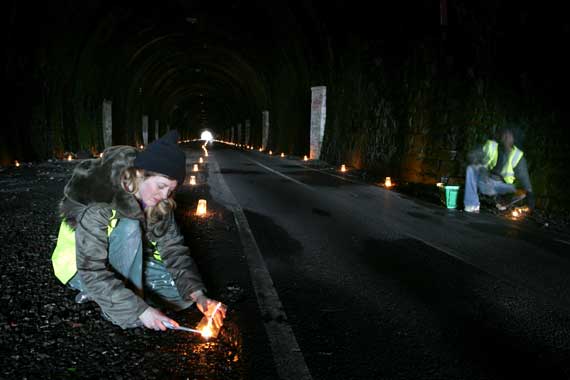 Luke Jerram – Tunnel Vision.