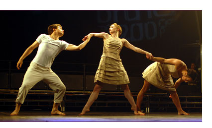 Dance Bristol – Defy and Parabolic.